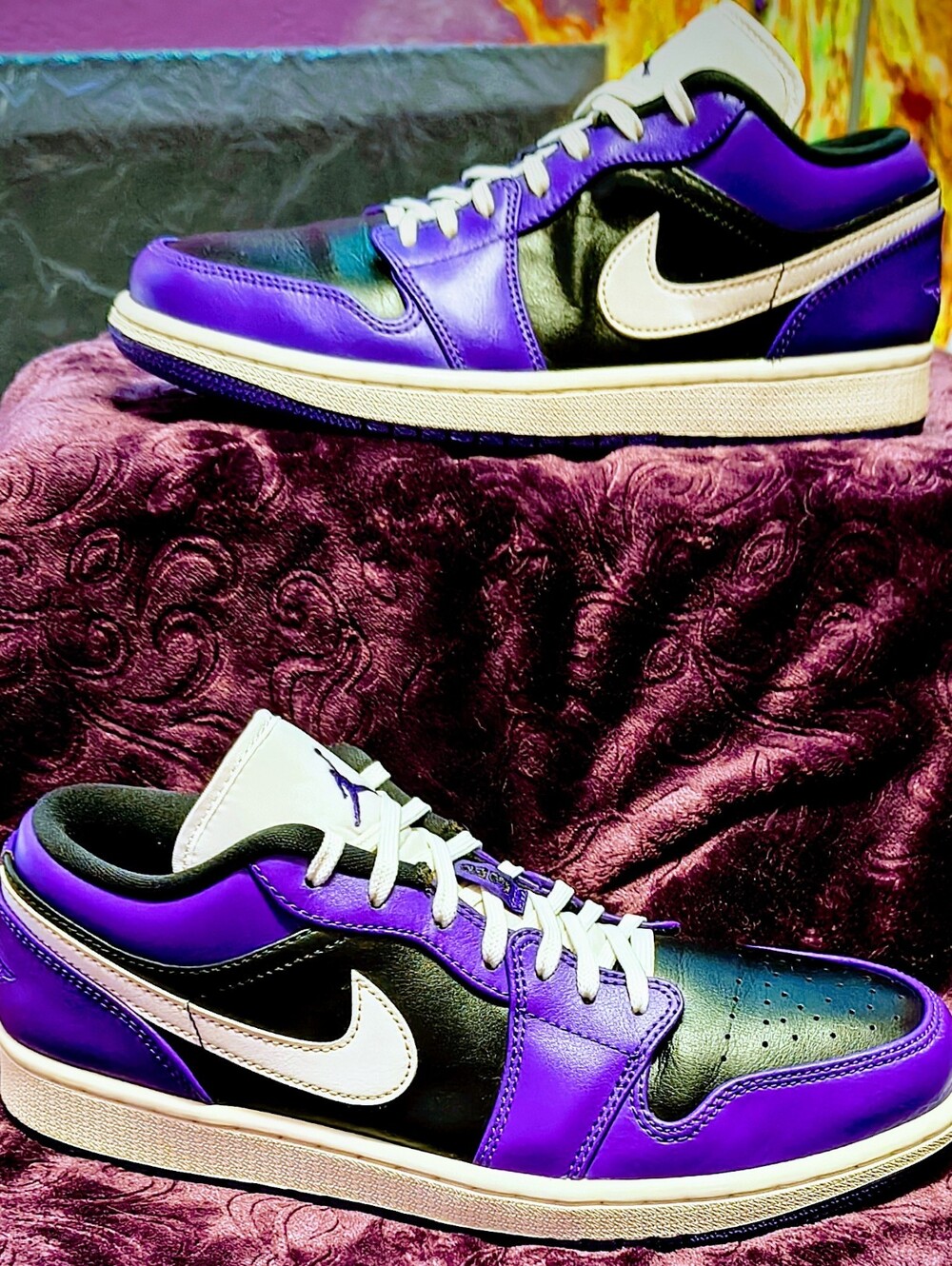2019 (Air Jordan 1 Low) in Court Purple/Black/White. . .